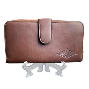 Women's Buxton Brown Leather Clutch Checkbook CC ID Organizer Wallet - 7.5w x 4h